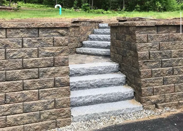 Block Wall with Granite Step Entry — TruScapes project in Central Minnesota